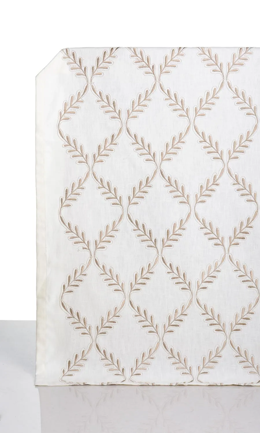 'Dawn Pie' Poly-Linen Embroidered Blinds (White/ Cream)
