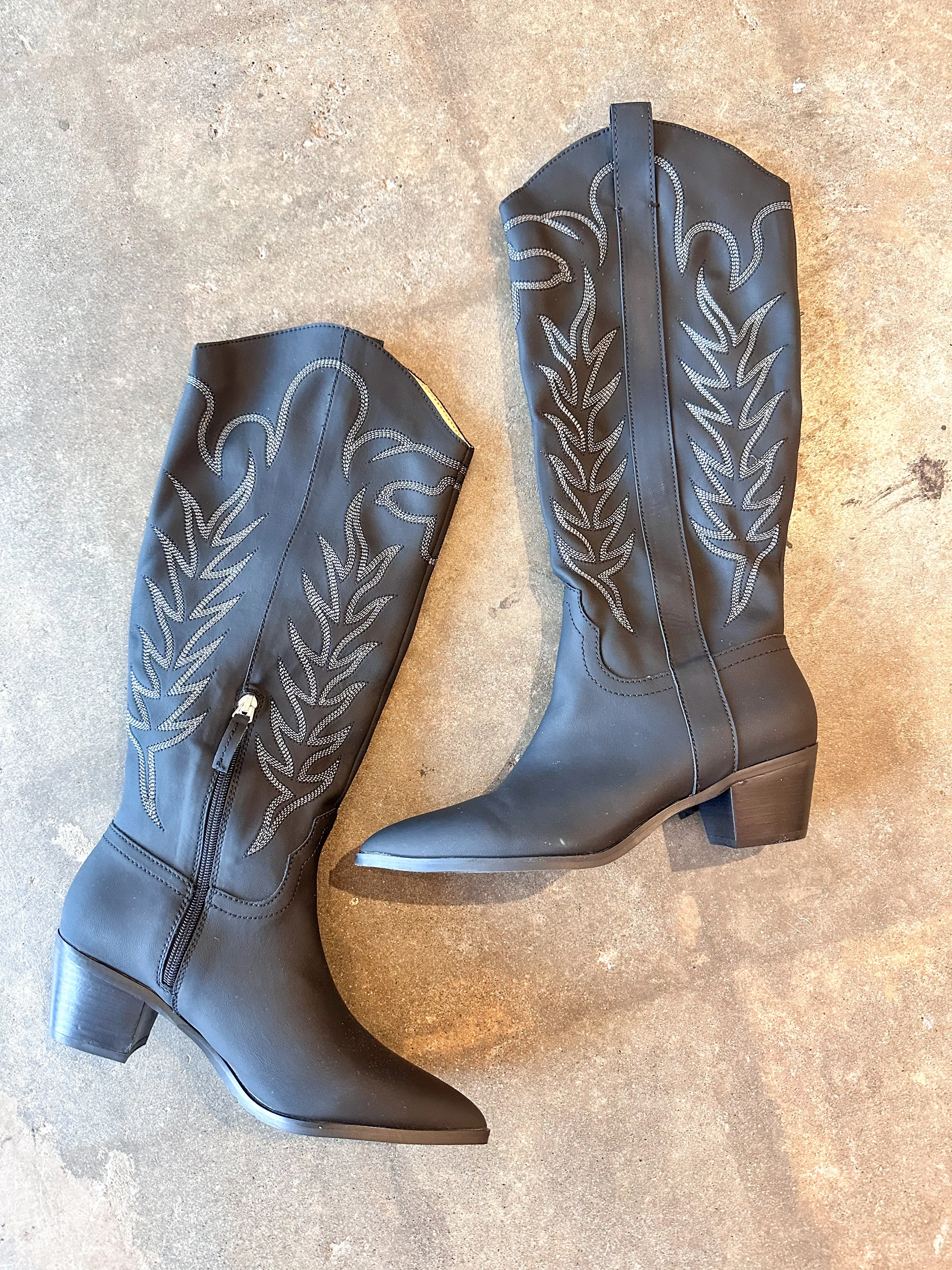 Inlay Black Boot Matte Black