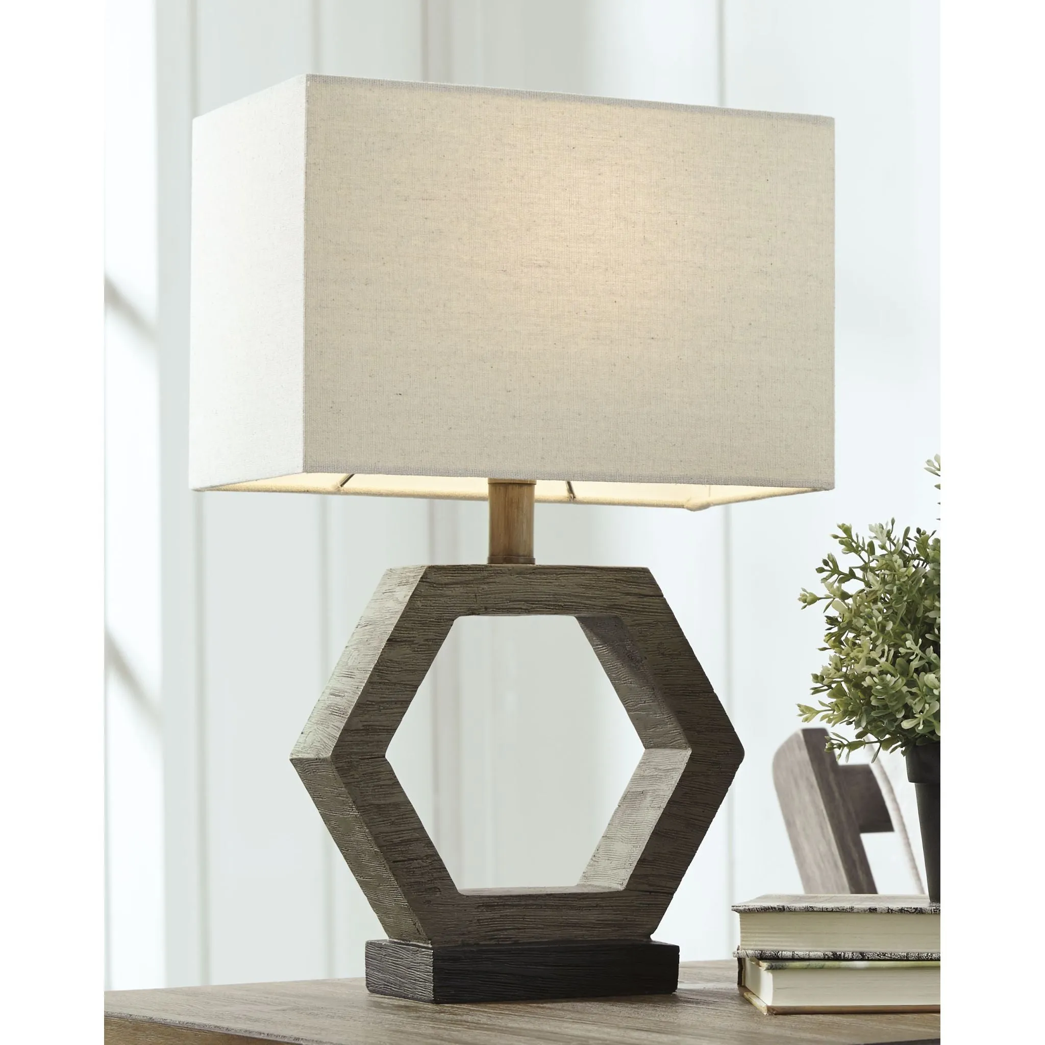 Marilu Table Lamp 19.00"