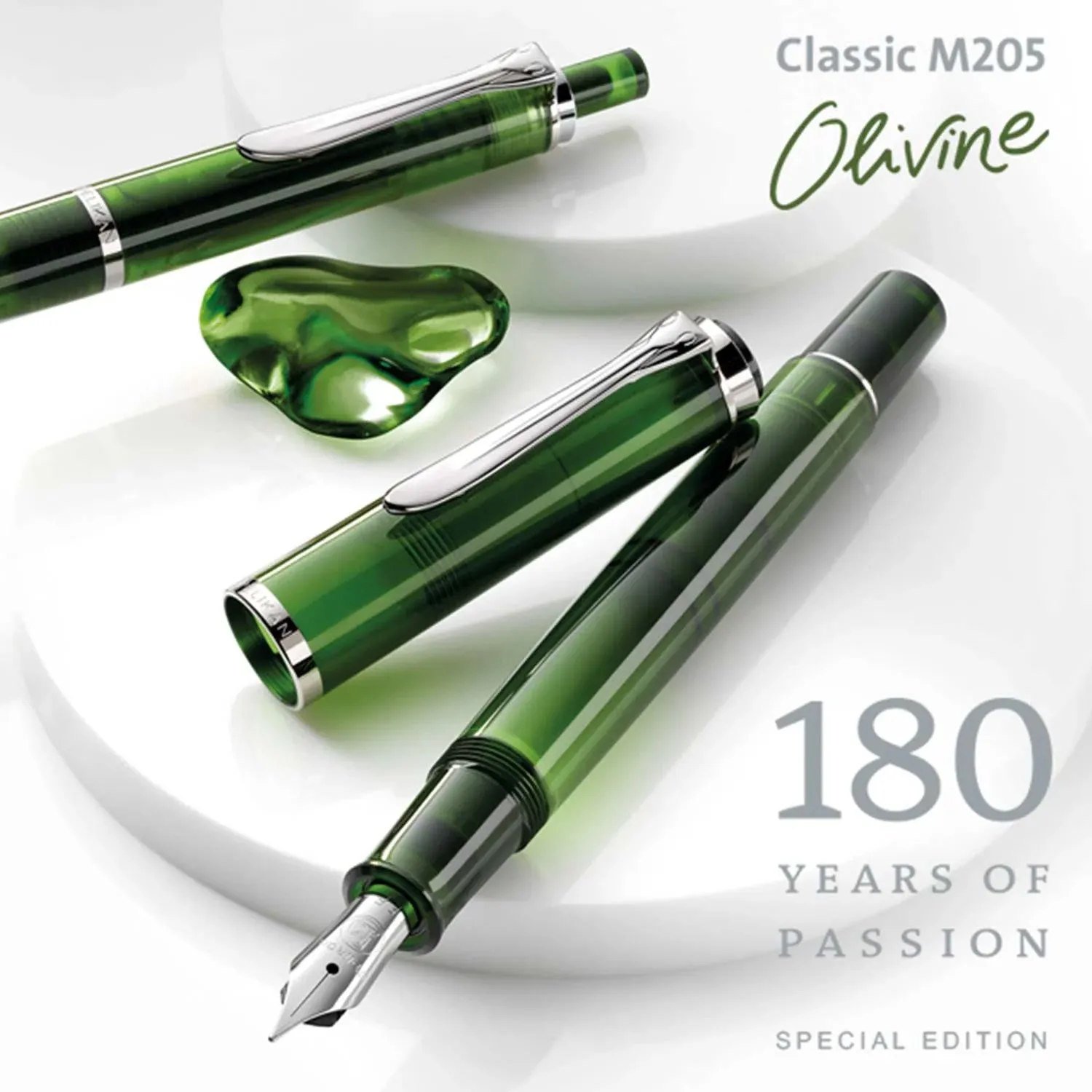 Pelikan M205 Fountain Pen - Olivine Green CT (Special Edition)