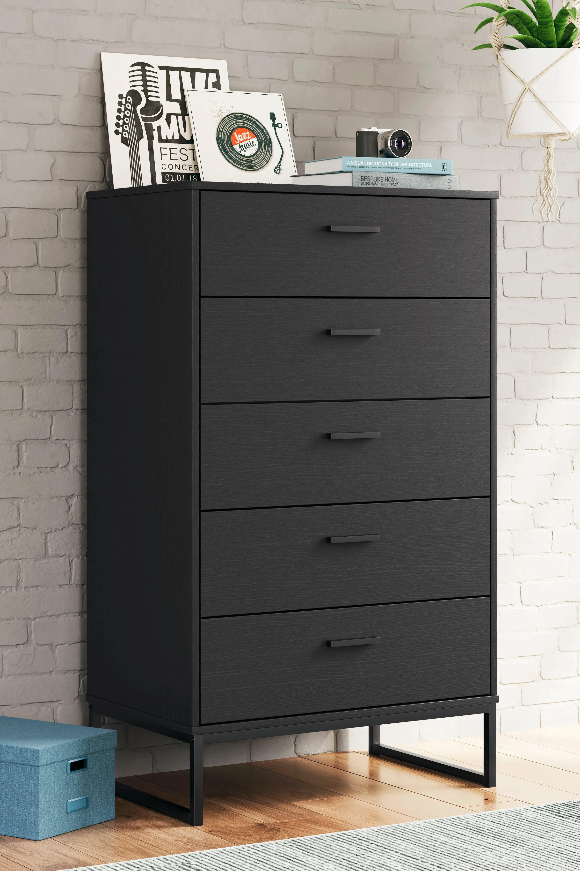 Socalle Twin Platform Bed with Dresser, Chest and Nightstand in Black